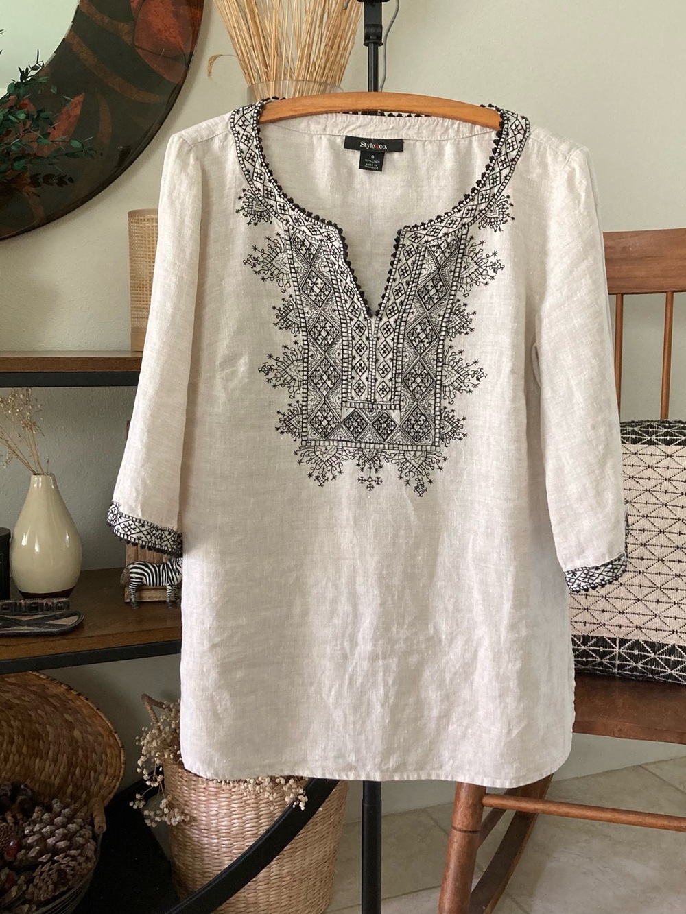 Style & Co. 100% Linen Tunic with Black Embroidery Sz 4 Small